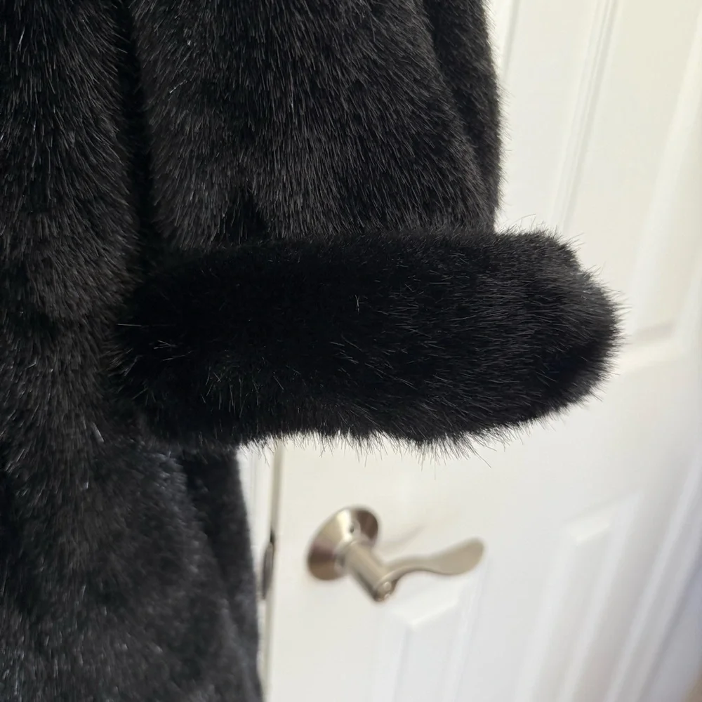 Dennis Basso Luxurious Black Faux Fur Mink Coat Shawl Collar Women’s Medium NWOT - Picture 5 of 14